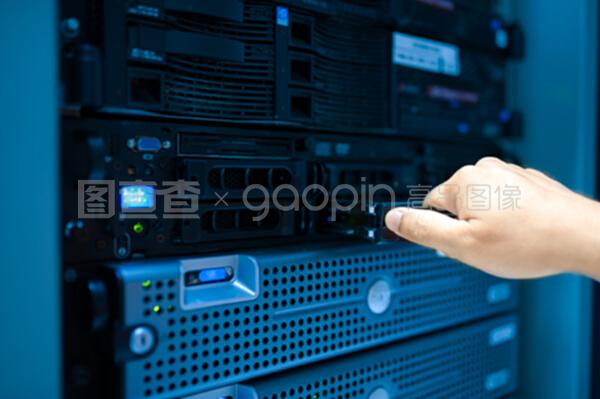 数据中心网络技术 连接与管理的智能化演进